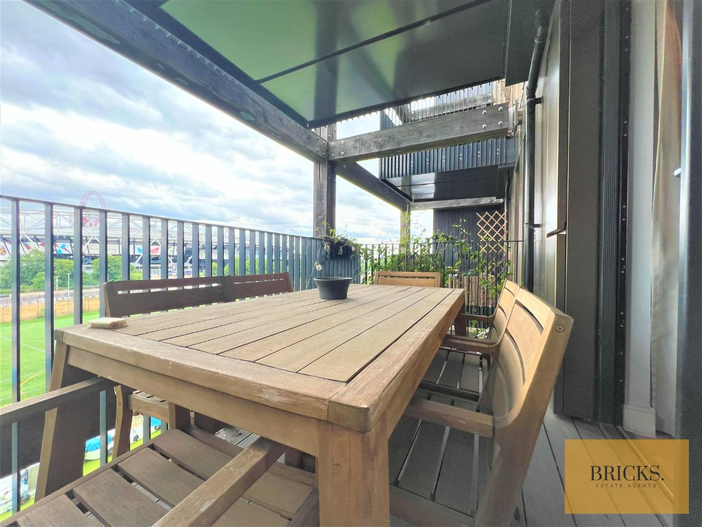 Legacy House, 4a Roach Road, London Bricks.